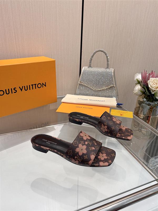 20251128184534729 270